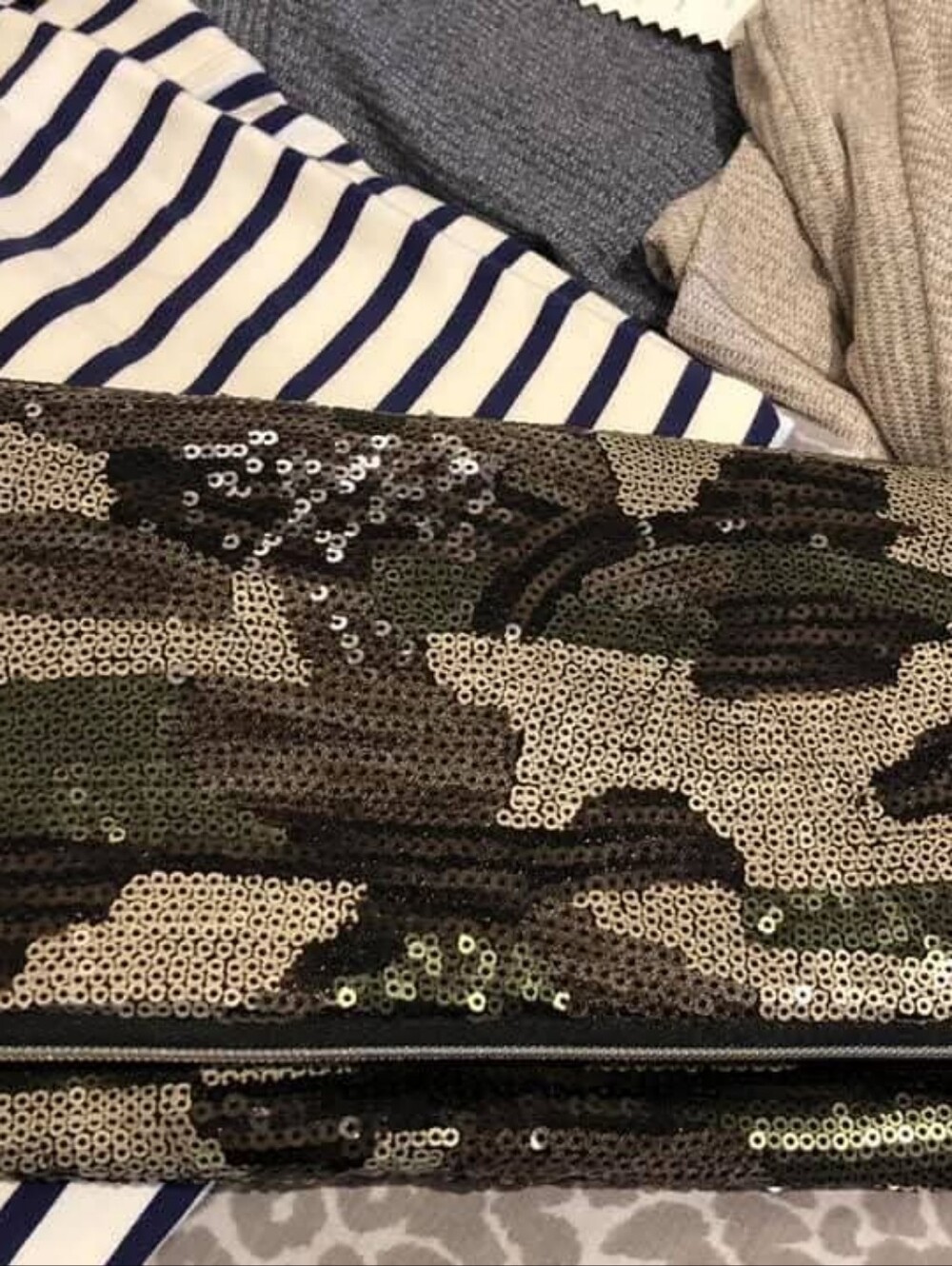 Camouflage Sequin Clutch Bag - Green Camo Stella & Dot Margeaux Clutch NIB - Picture 7 of 16